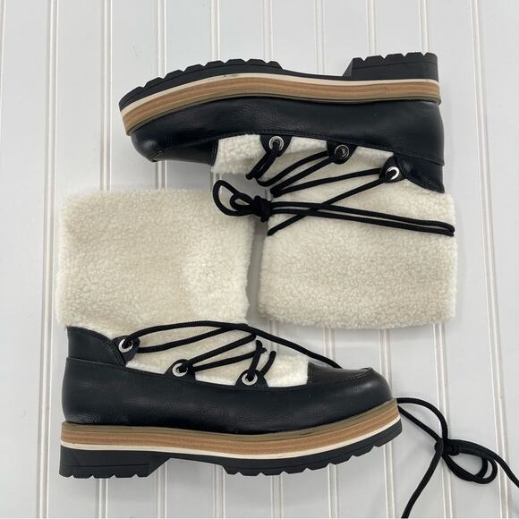 ESPRIT Elaine Black Faux Fur Platform Preppy Lace Up Strappy Boots Size 8.5 - Picture 1 of 10